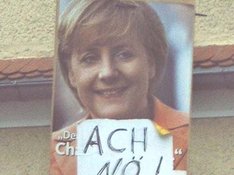 "bearbeitetes" Wahlplakat, gefunden 2005 in Tegel (Buddestraße)